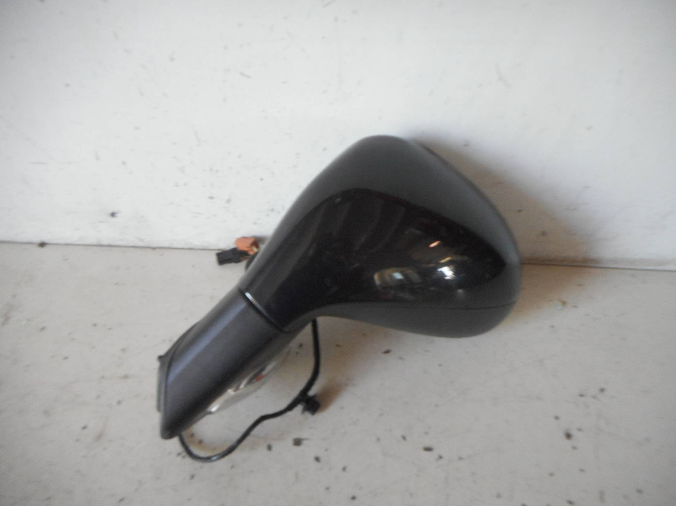 Retrovisore est. regolaz. elettr. sx.